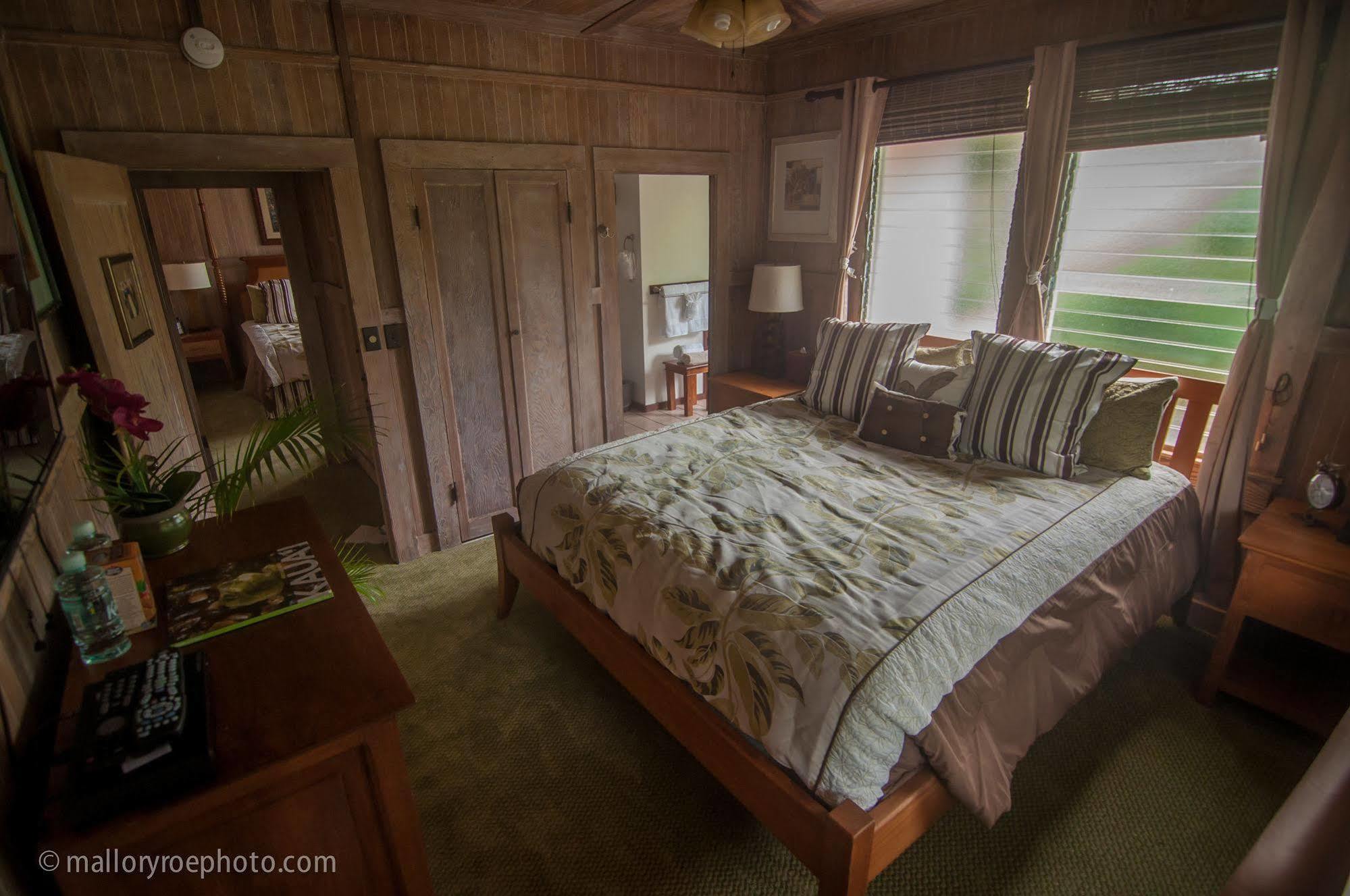 Poipu Bed And Breakfast Inn Koloa Kültér fotó